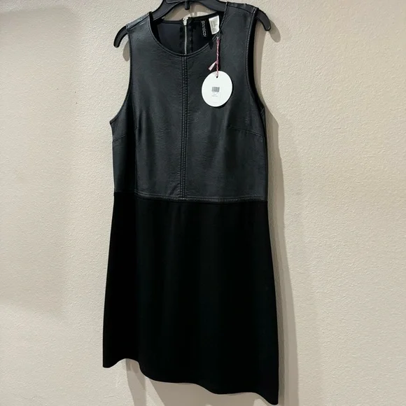 🎉Little Black Sleeveless Dress Faux Leather Top & Exposed Back Zip Sz 10 BNWT - Picture 4 of 9